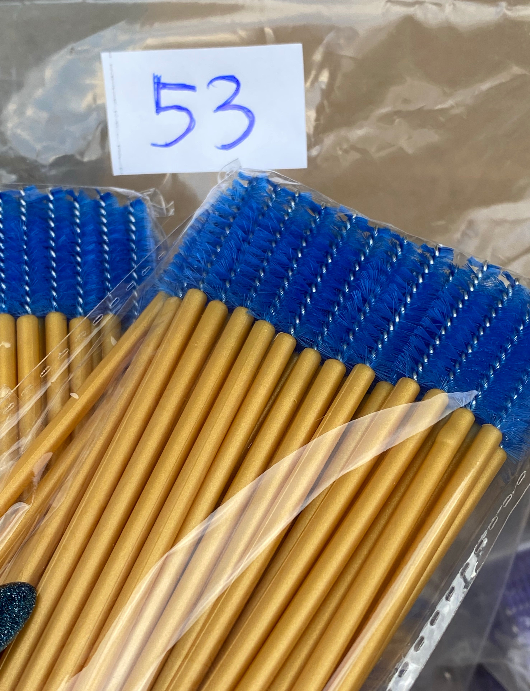 Mascara Brush 50 pieces/bag - many colors
