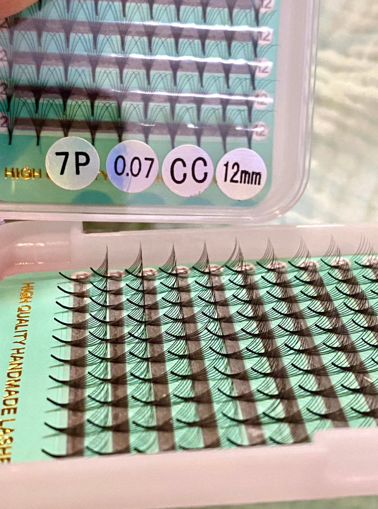 7D - 0.07mm Slim/Pointy Root Medium Stem Premade Fans 16 lines NO-Logo 160 fans【Sale】