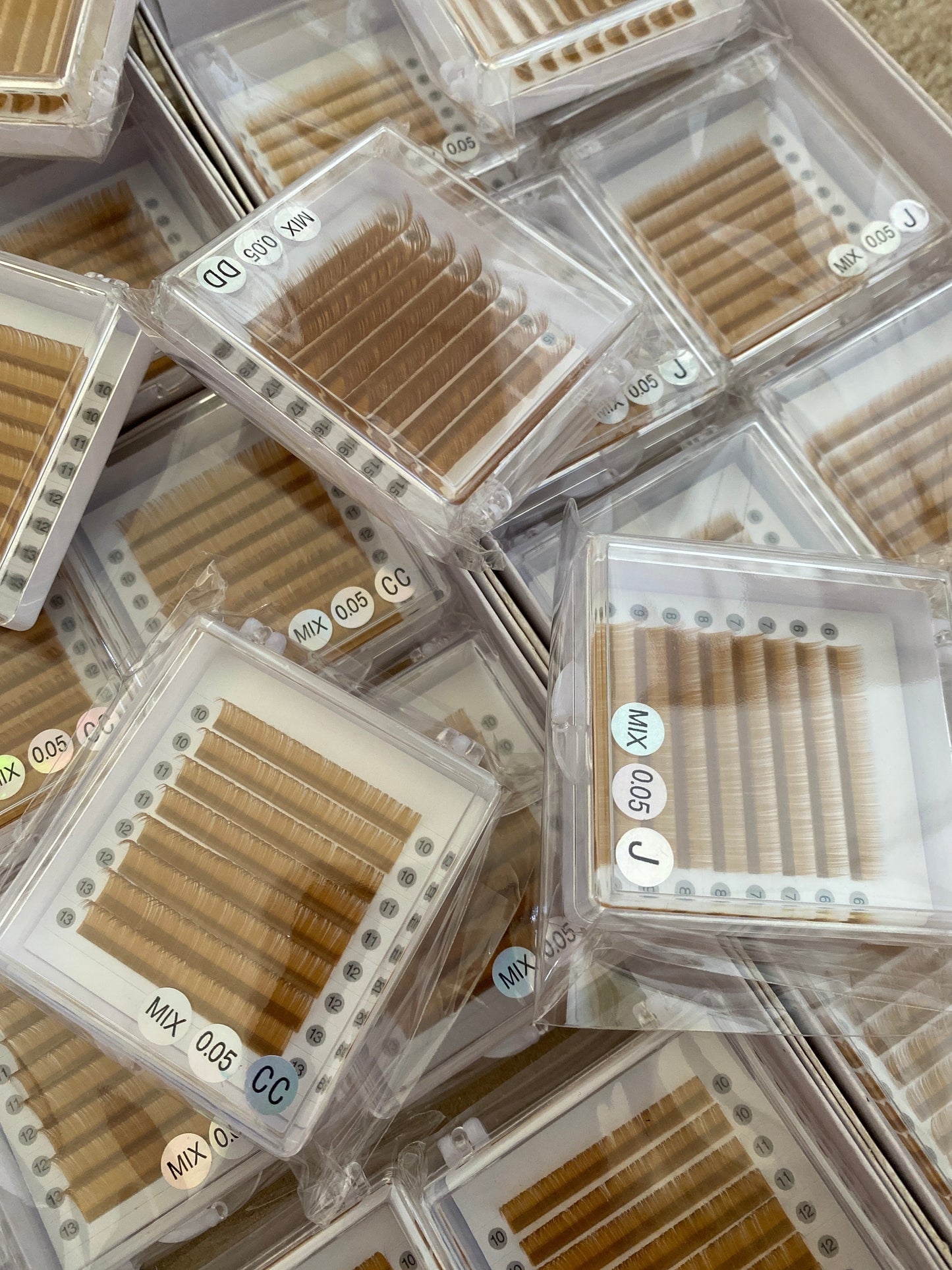 Honey Amber Color Lashes 【 8-lines】