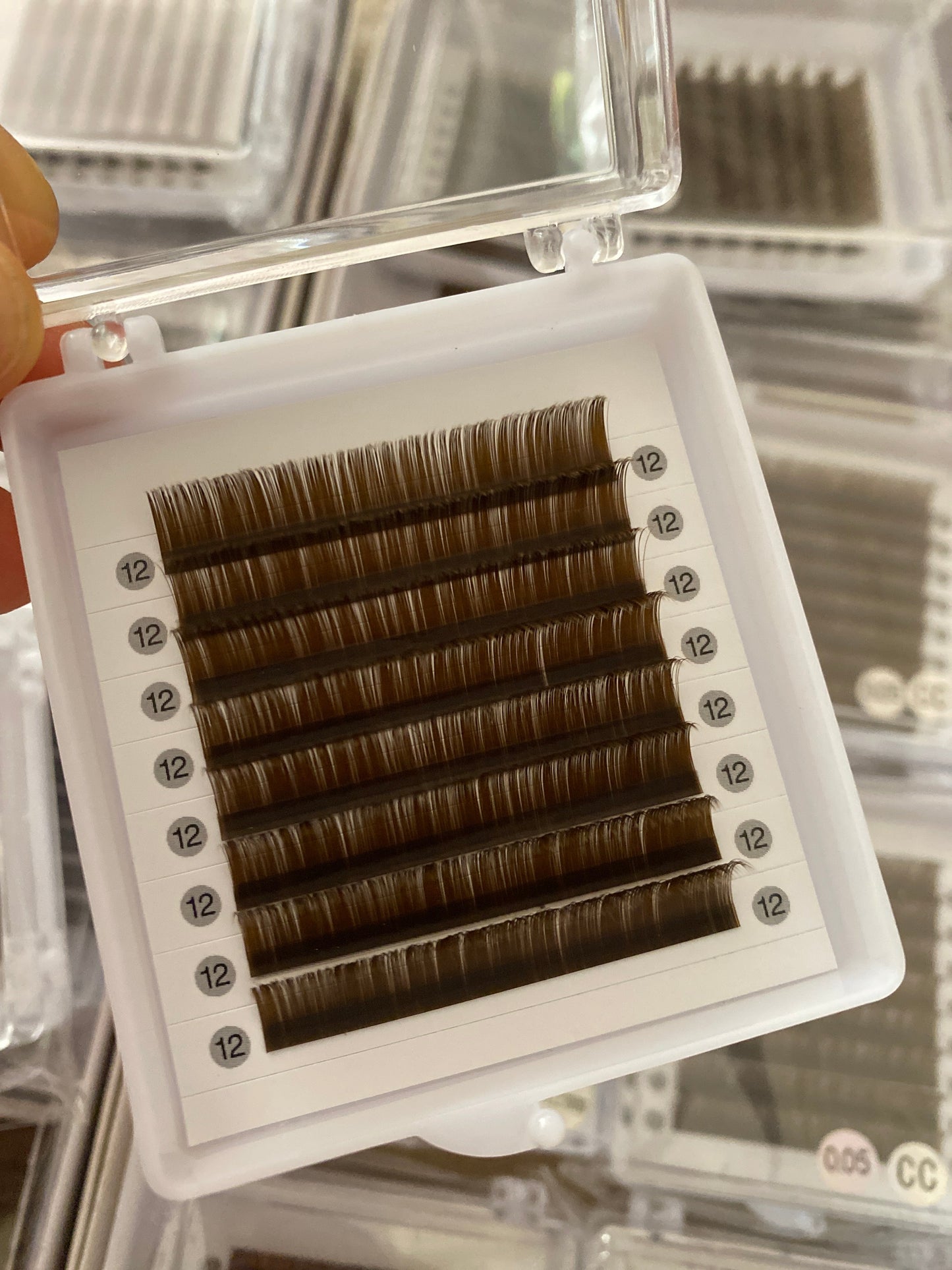 0.05mm Dark Chocolate Brown Color Lashes 【 8-lines】