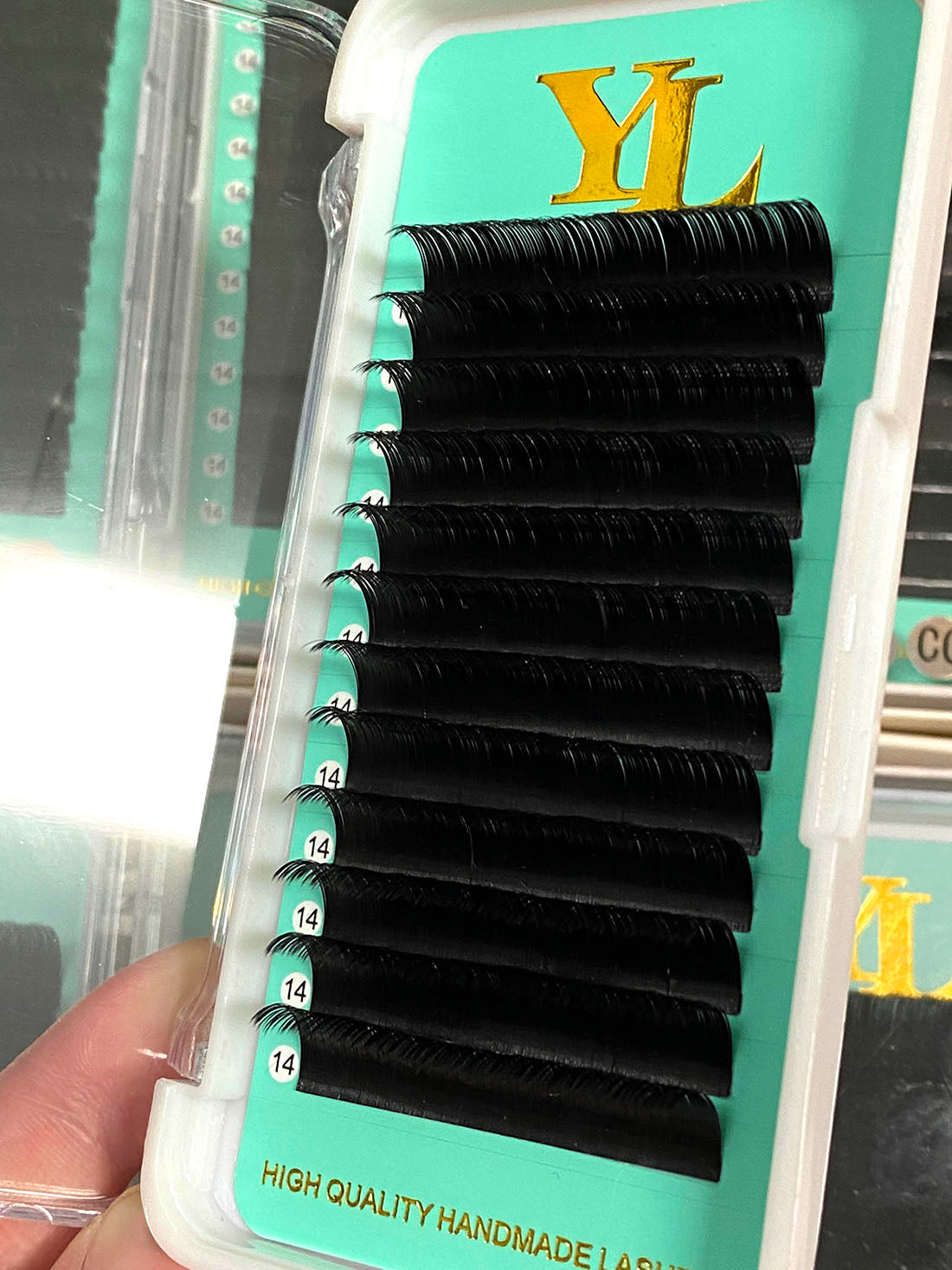 Flat lashes/ Ellipse eyelashes 【Regular Shine Dark Black】 0.15mm - 8 to 18mm Clearance Sale